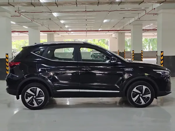 MG ZS EV Exclusive Iconic Ivory - Photo 4