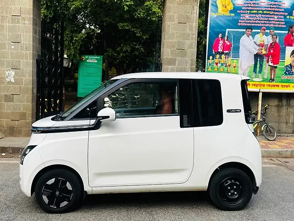 MG Comet EV Exclusive 17.3 kWh Dual Tone - Photo 6