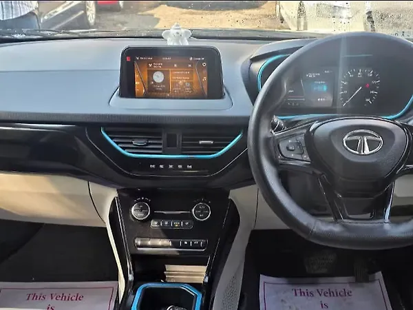 Tata Nexon EV XZ Plus - Photo 3
