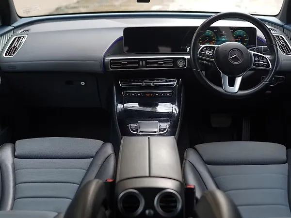 Mercedes-Benz EQC 400 4MATIC - Photo 8