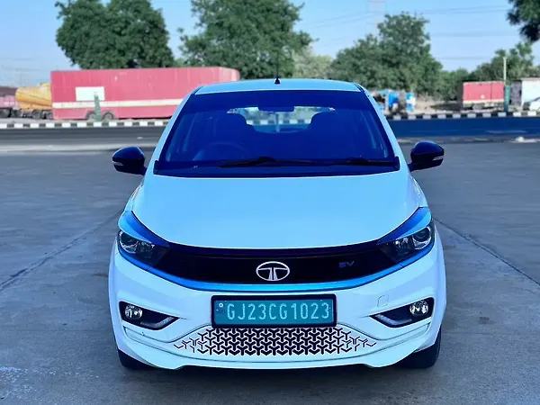 Tata Tiago EV XZ Plus Long Range [2022-2025] - Photo 1