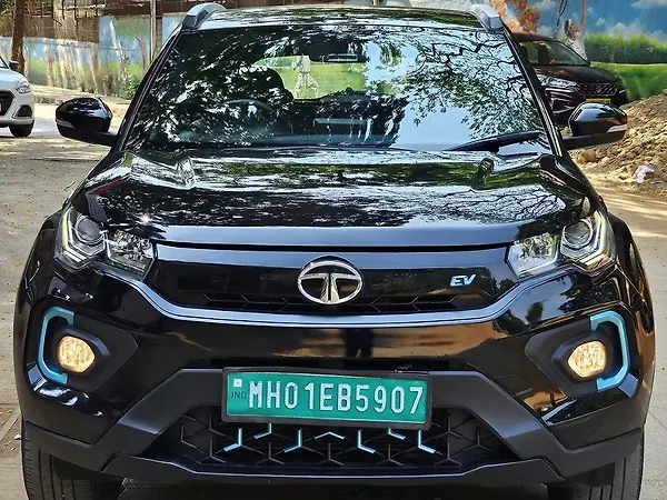 Tata Nexon EV XZ Plus Dark Edition - Photo 1