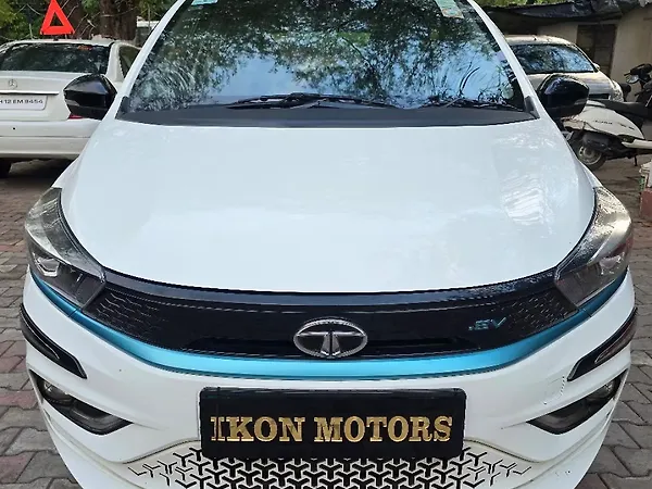 Tata Tiago EV XZ Plus Long Range [2022-2025] - Photo 2