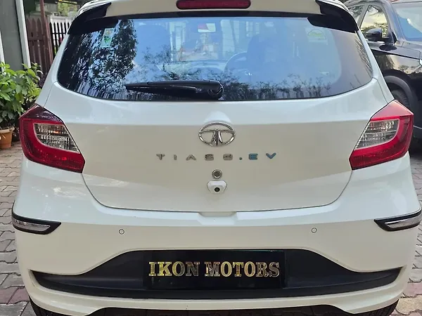 Tata Tiago EV XZ Plus Long Range [2022-2025] - Photo 5