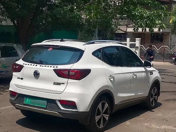 MG ZS EV Exclusive - Photo 5