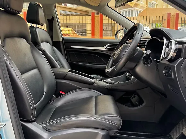 MG ZS EV Exclusive [2020-2021] - Photo 3