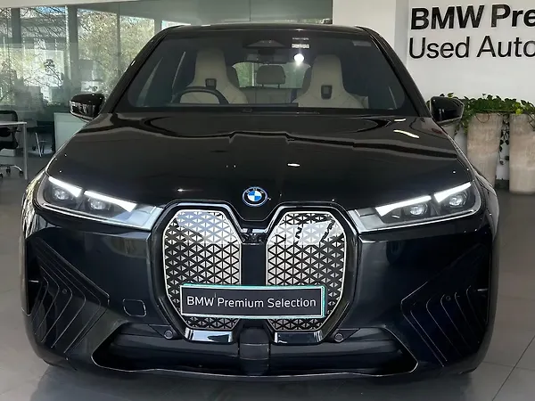 BMW iX xDrive 50 - Photo 1