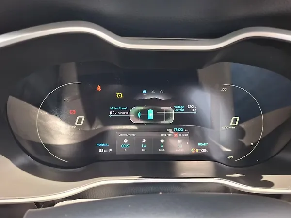 MG ZS EV Excite - Photo 6