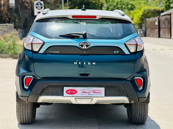 Tata Nexon EV XZ Plus - Photo 6