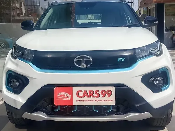 Tata Nexon EV XZ Plus LUX - Photo 1