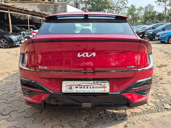 Kia EV6 GT Line AWD - Photo 7
