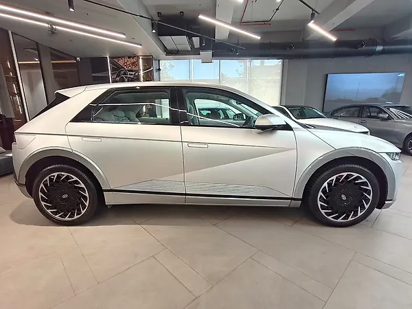 Hyundai Ioniq 5 RWD 72.6 kWh - Photo 5