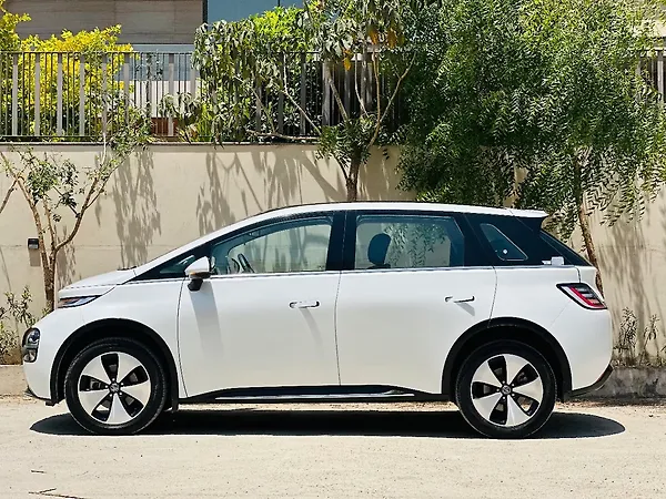 MG Windsor EV Essence 38.0 kWh - Photo 7