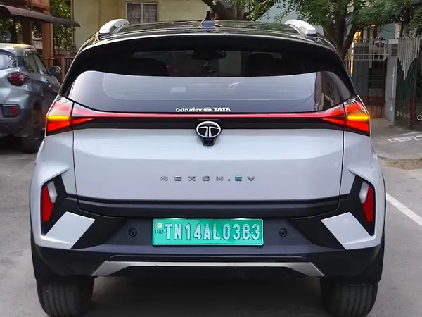 Tata Nexon EV Empowered Plus Long Range - Photo 3