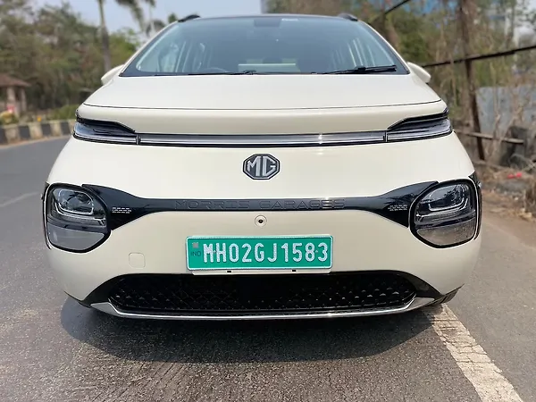 MG Windsor EV Essence 38.0 kWh - Photo 1