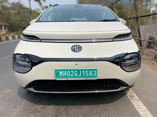 MG Windsor EV Essence 38.0 kWh - Photo 2