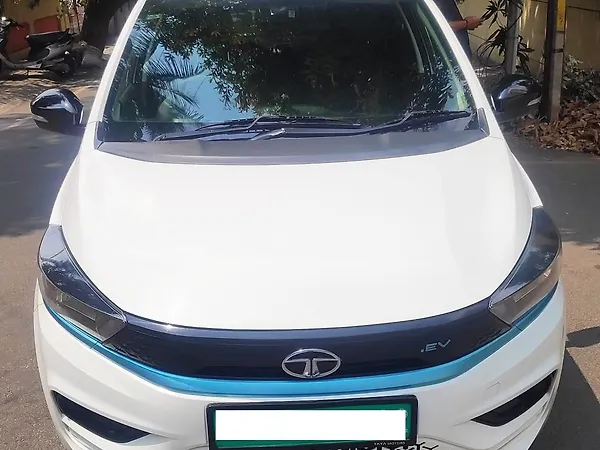 Tata Tiago EV XT Long Range [2022-2025] - Photo 2