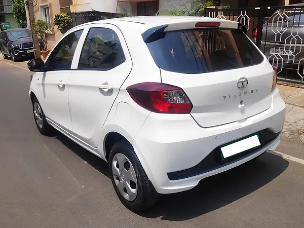 Tata Tiago EV XT Long Range [2022-2025] - Photo 5