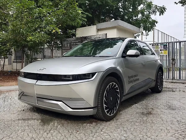Hyundai Ioniq 5 RWD 72.6 kWh - Photo 3