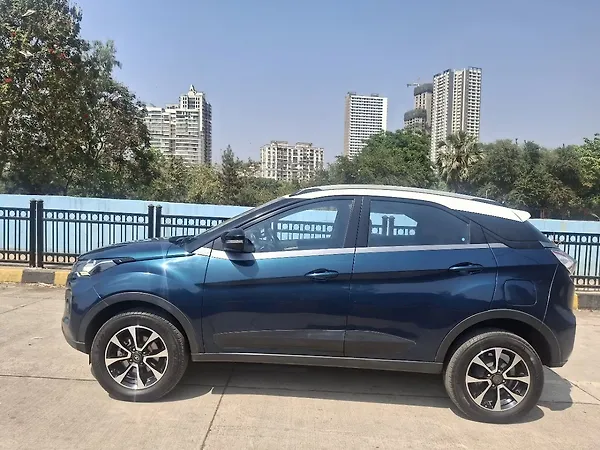 Tata Nexon EV XZ Plus - Photo 4