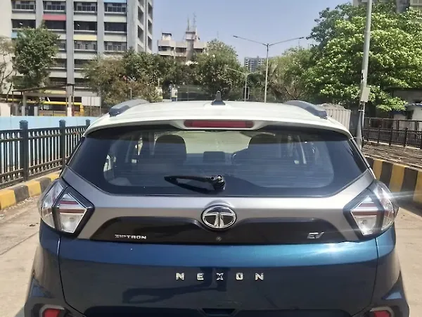 Tata Nexon EV XZ Plus - Photo 5