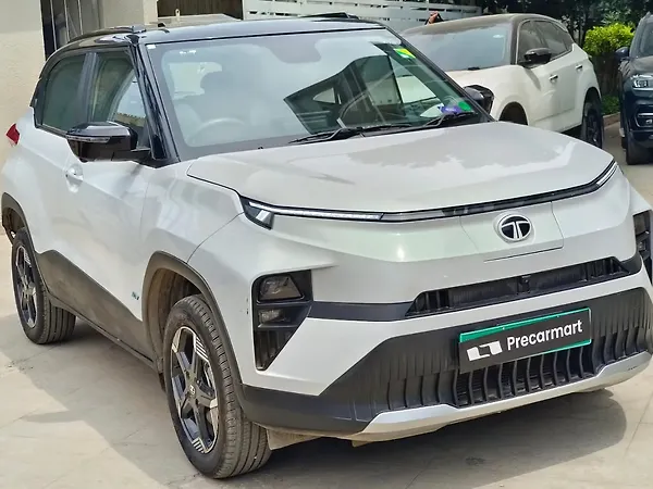 Tata Punch EV Empowered Plus S long Range 7.2 Fast Charger - Photo 1