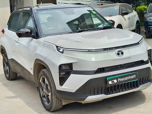 Tata Punch EV Empowered Plus S long Range 7.2 Fast Charger - Photo 2