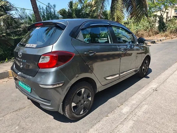 Tata Tiago EV XZ Plus Long Range [2022-2025] - Photo 6