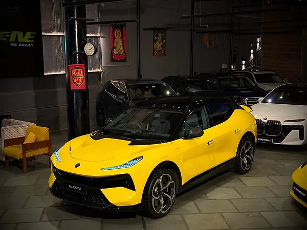 Lotus Eletre R - Photo 2