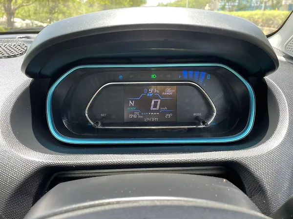 Tata Tigor EV XZ Plus - Photo 8