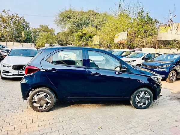 Tata Tiago EV XT 24.0 kWh - Photo 6