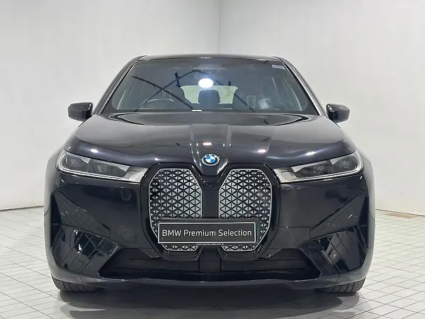 BMW iX xDrive 40 - Photo 5