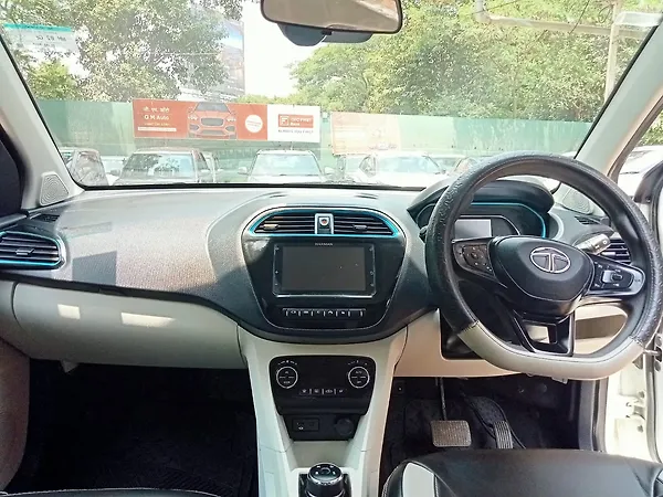Tata Tiago EV XZ Plus Long Range [2022-2025] - Photo 7