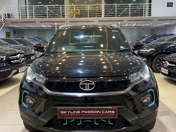 Tata Nexon EV XZ Plus - Photo 3