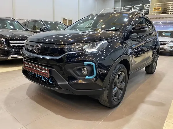 Tata Nexon EV XZ Plus - Photo 5