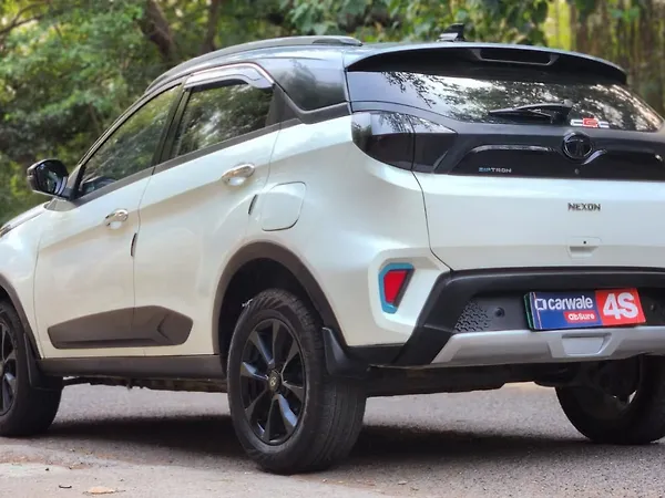 Tata Nexon EV XZ Plus - Photo 5