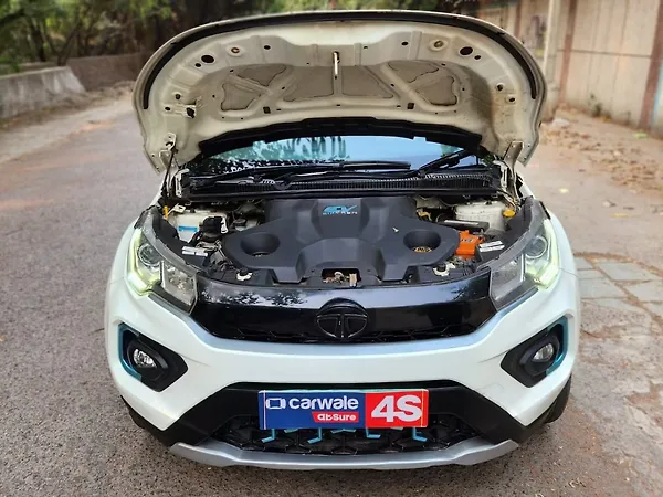 Tata Nexon EV XZ Plus - Photo 7