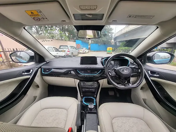 Tata Nexon EV XM - Photo 8