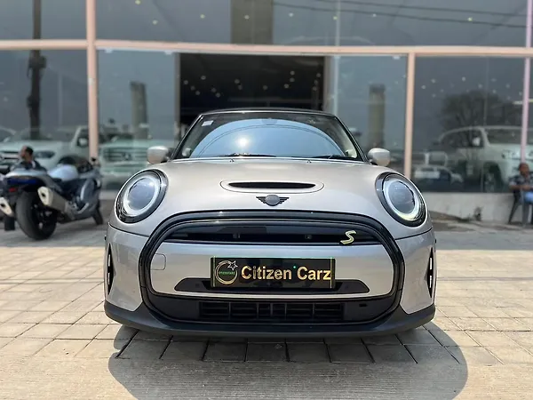 Mini Cooper SE 3-Door - Photo 2