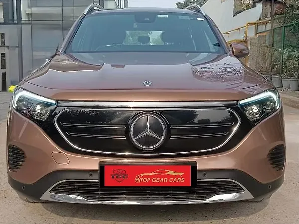 Mercedes-Benz EQB 300 4MATIC - Photo 2