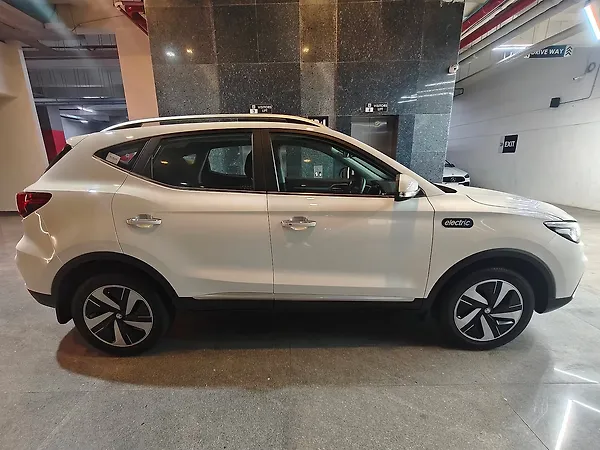 MG ZS EV Excite Pro 50.3 kWh - Photo 5
