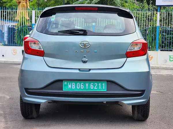Tata Tiago EV XZ Plus Tech LUX Long Range [2022-2025] - Photo 7