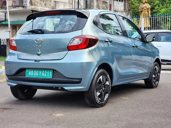 Tata Tiago EV XZ Plus Tech LUX Long Range [2022-2025] - Photo 8