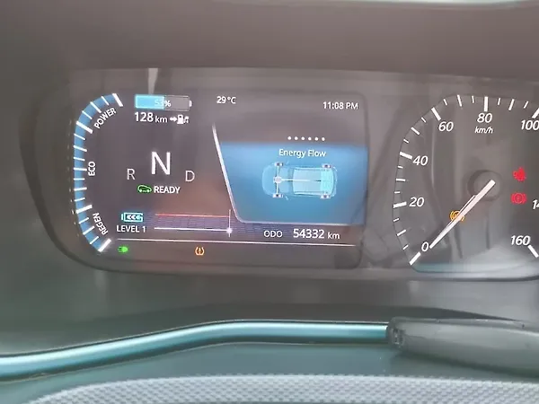 Tata Nexon EV XZ Plus LUX Dark Edition - Photo 3