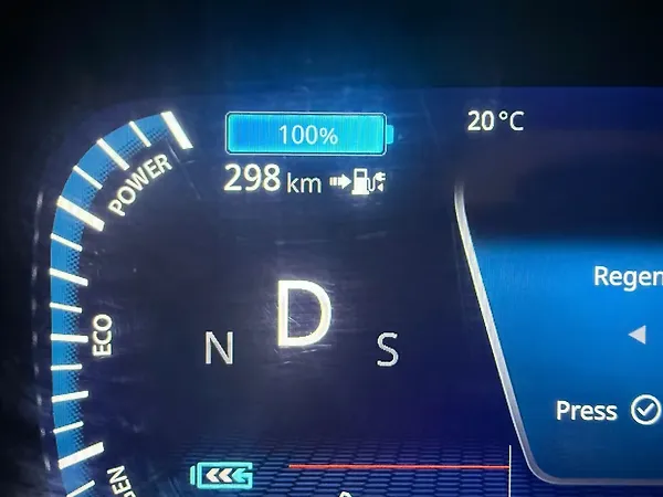 Tata Nexon EV XZ Plus - Photo 5