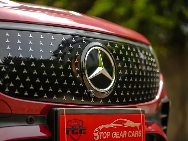 Mercedes-Benz EQB 350 4MATIC - Photo 4
