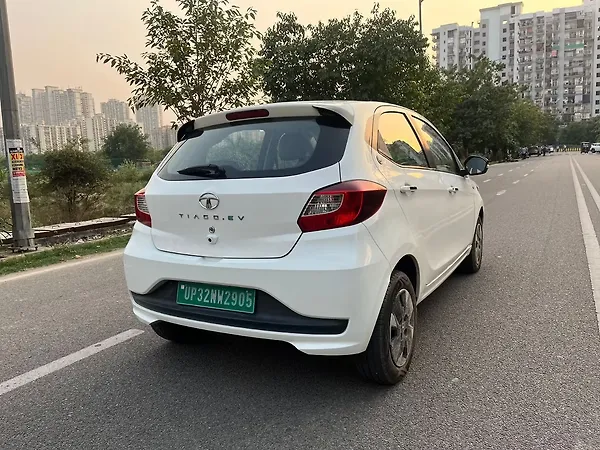 Tata Tiago EV XZ Plus Long Range [2022-2025] - Photo 6