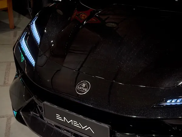 Lotus Emeya GT - Photo 5