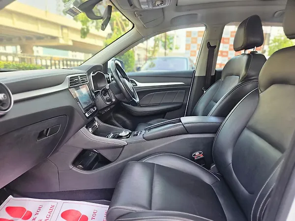 MG ZS EV Exclusive - Photo 4