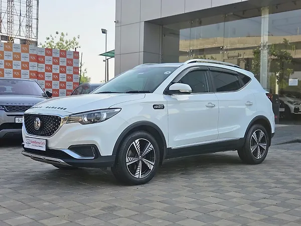 MG ZS EV Exclusive - Photo 6
